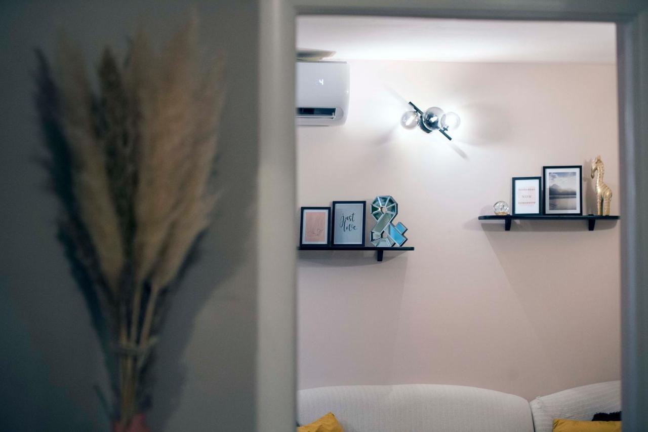 New Apartment Neda 奥米什 外观 照片